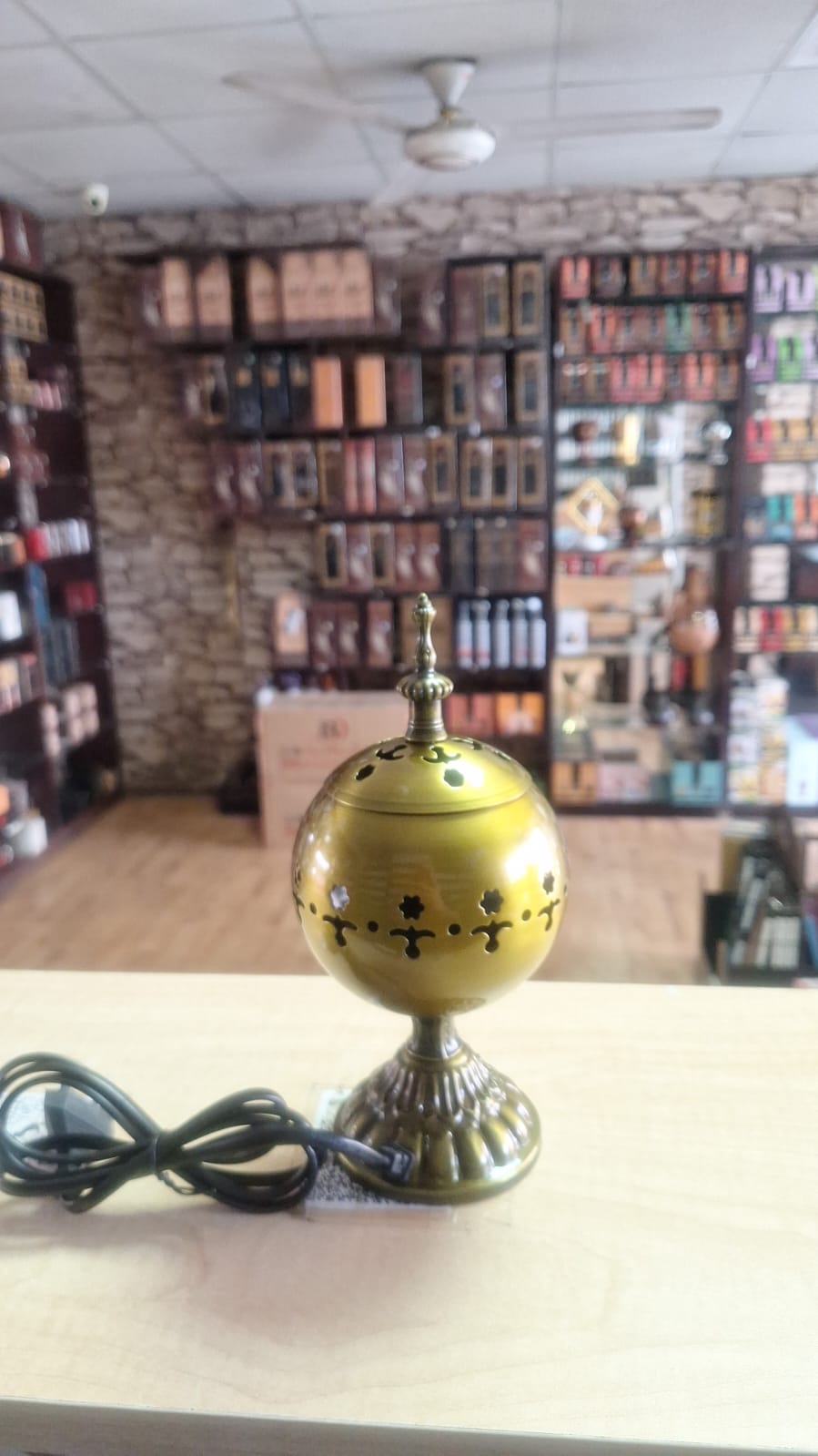 مبخرة كهربائية برونزية